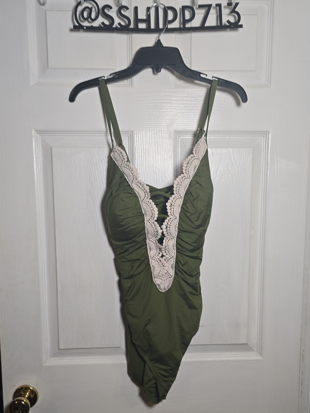 Time And Tru Never Worn 1X Olive Green One-Piece Swimsuit with Cream Lace Trim